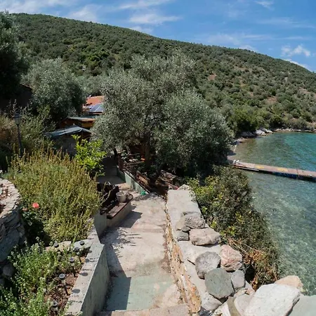 Holiday home Unique Beach House In Pelion Accessible By Sea Kottes